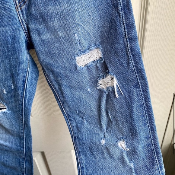 Levi’s Wedgie Straight Leg Jean - Picture 6 of 9